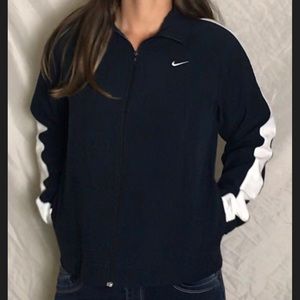 Nike navy and white windbreaker (S)